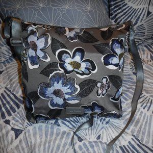 Vera Bradley Re-Active Hipster Blooms Shower